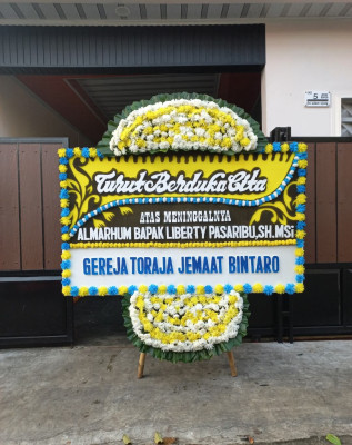 Papan Bunga Duka di Buaran Bambu