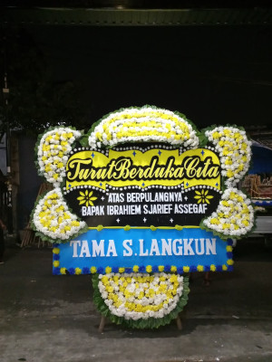 Papan Bunga Duka di Buaran Bambu